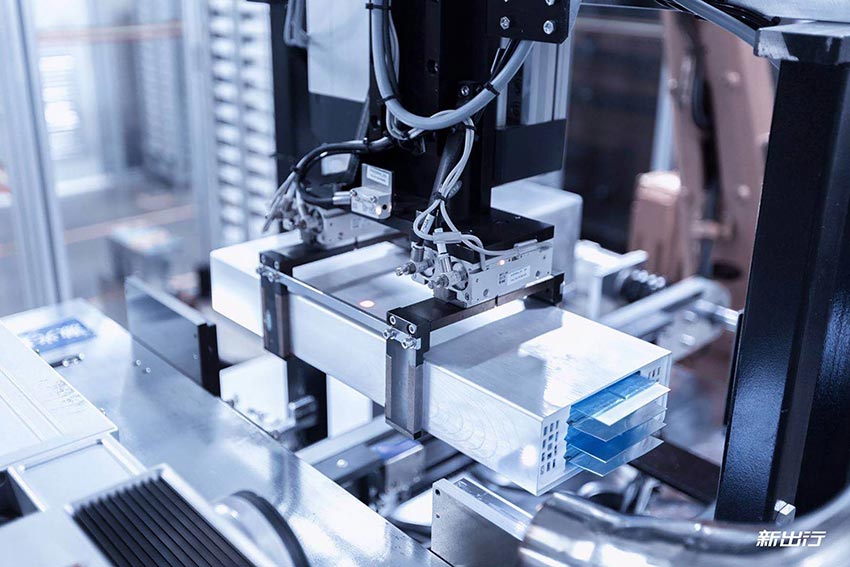 新能源汽車(chē)產(chǎn)業(yè)崛起，磁選設備電池材料除鐵助力電池行業(yè)發(fā)展