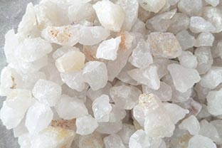 石英砂除鐵應該如何選擇磁選設備？